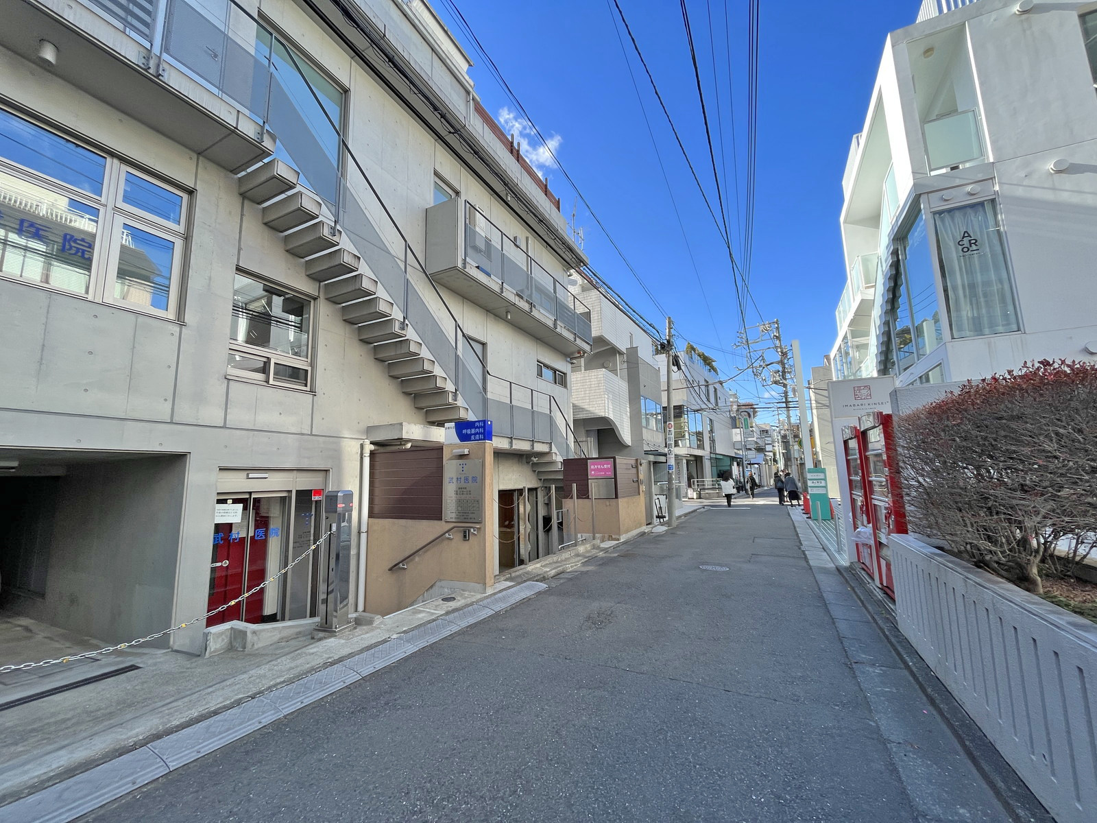 北青山本田ビル前面通り