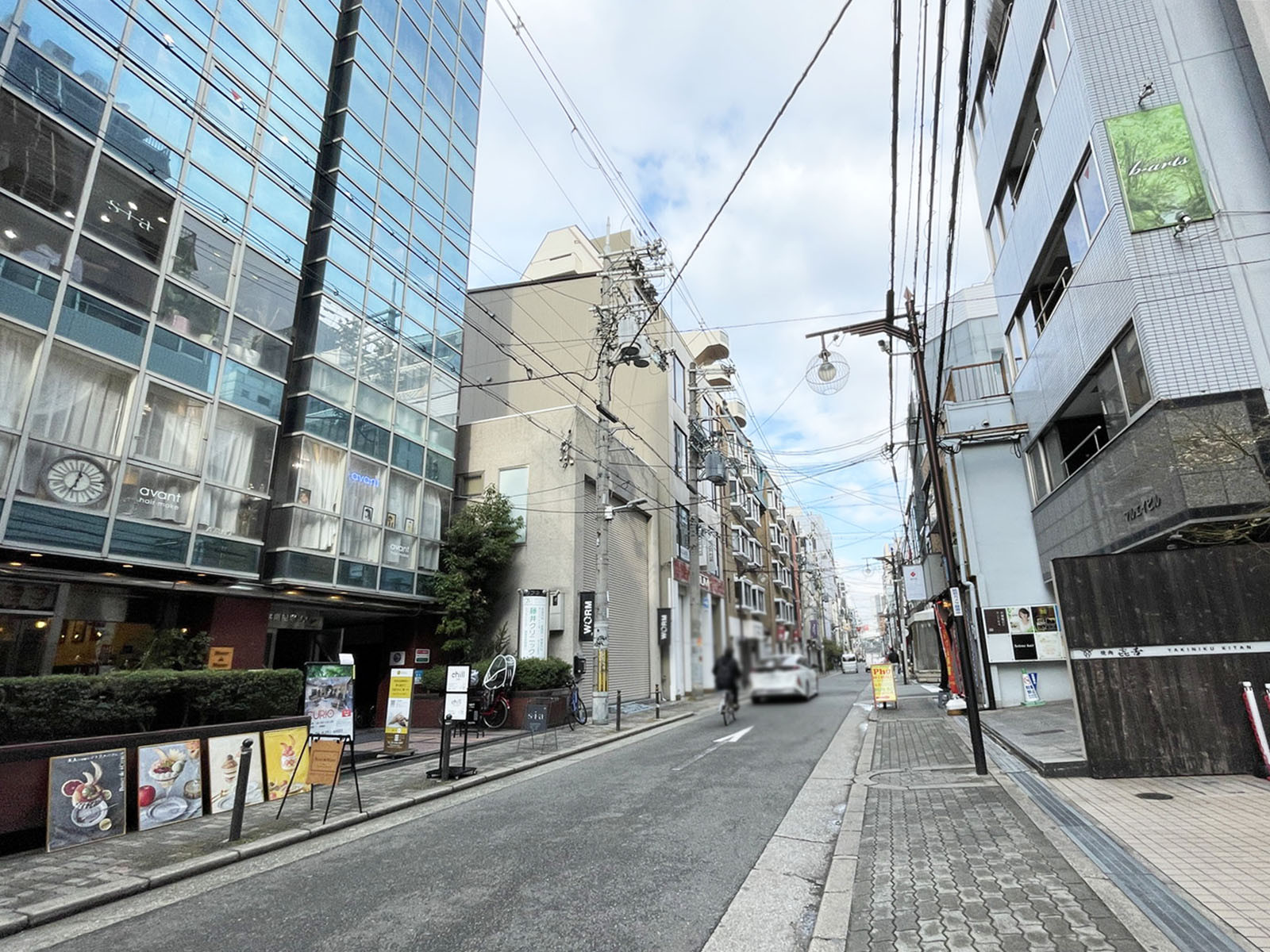G-TERRACE心斎橋前面の通り