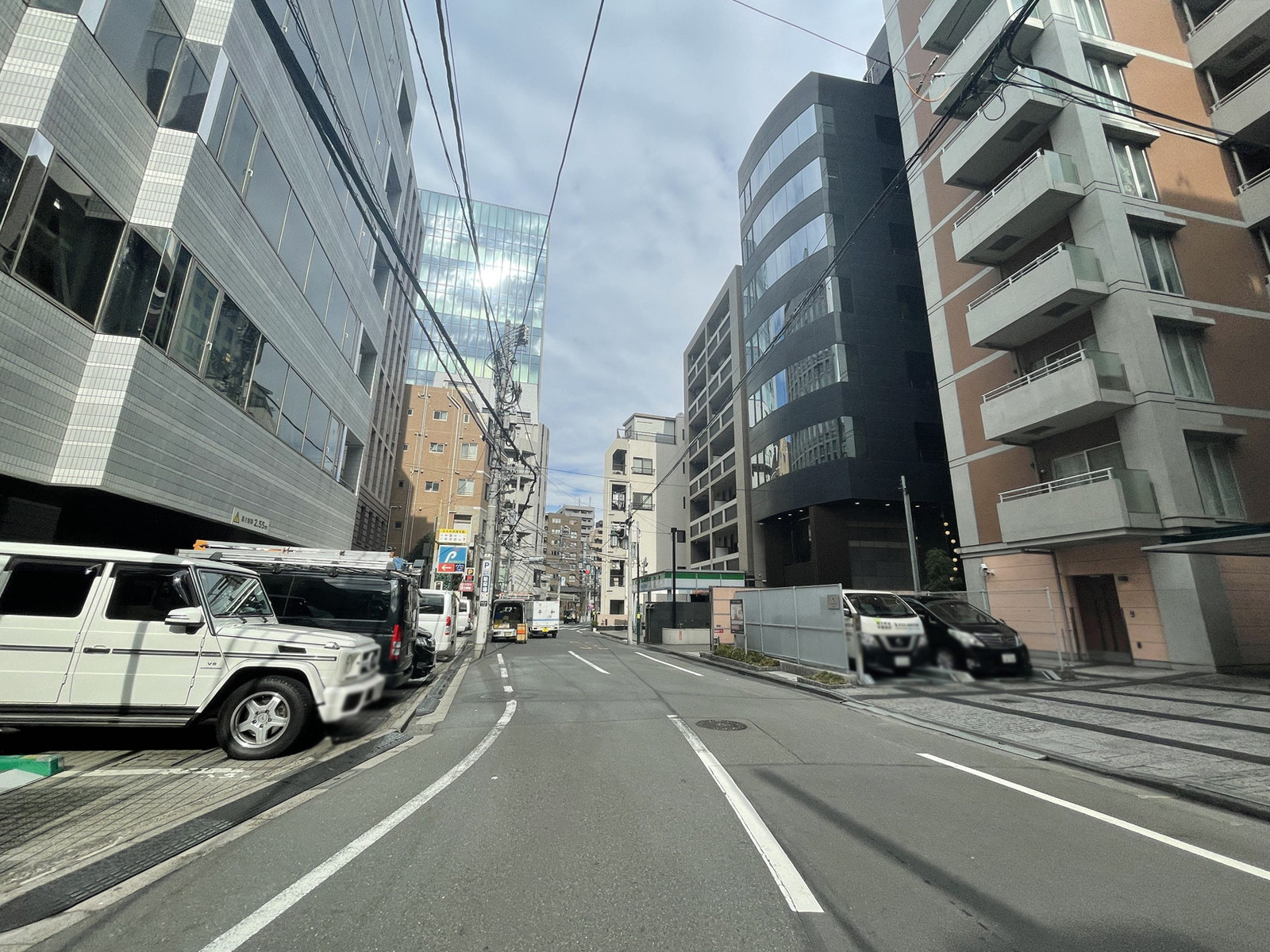 EXOS恵比寿前面の通り