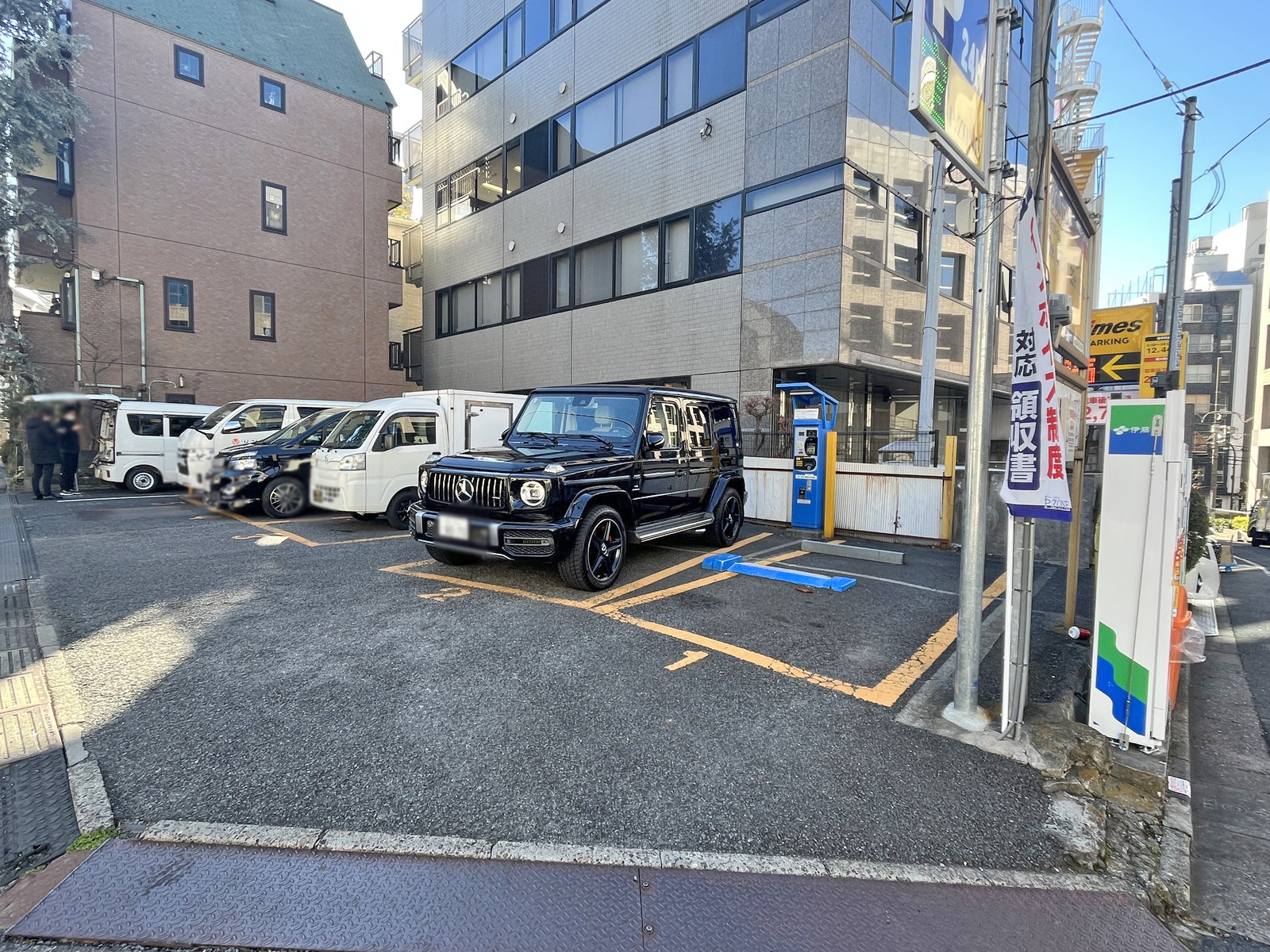 同じ並びのコインパーキング