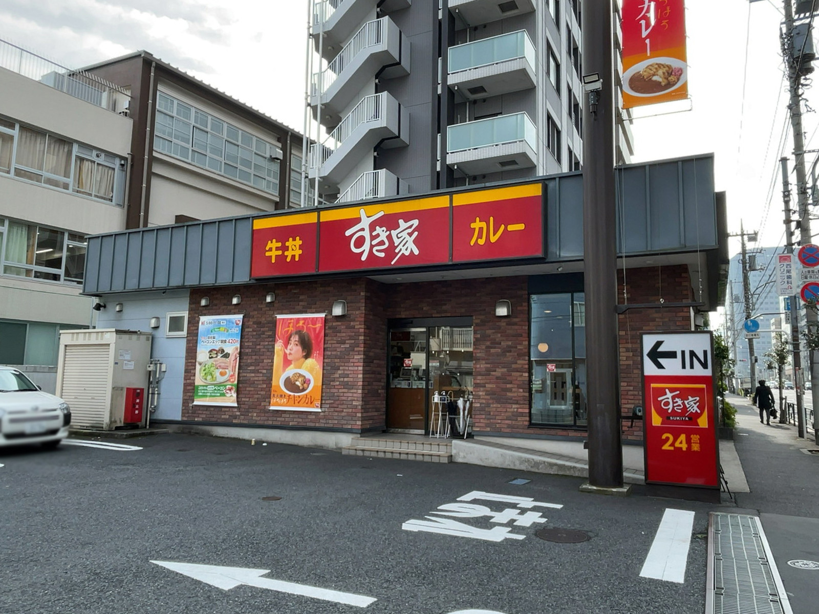 徒歩1分のすき家江東千石店