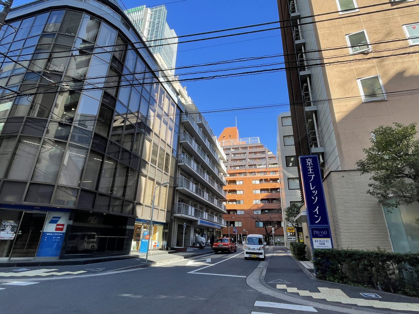 セラヴィ五反田ビル前面の通り