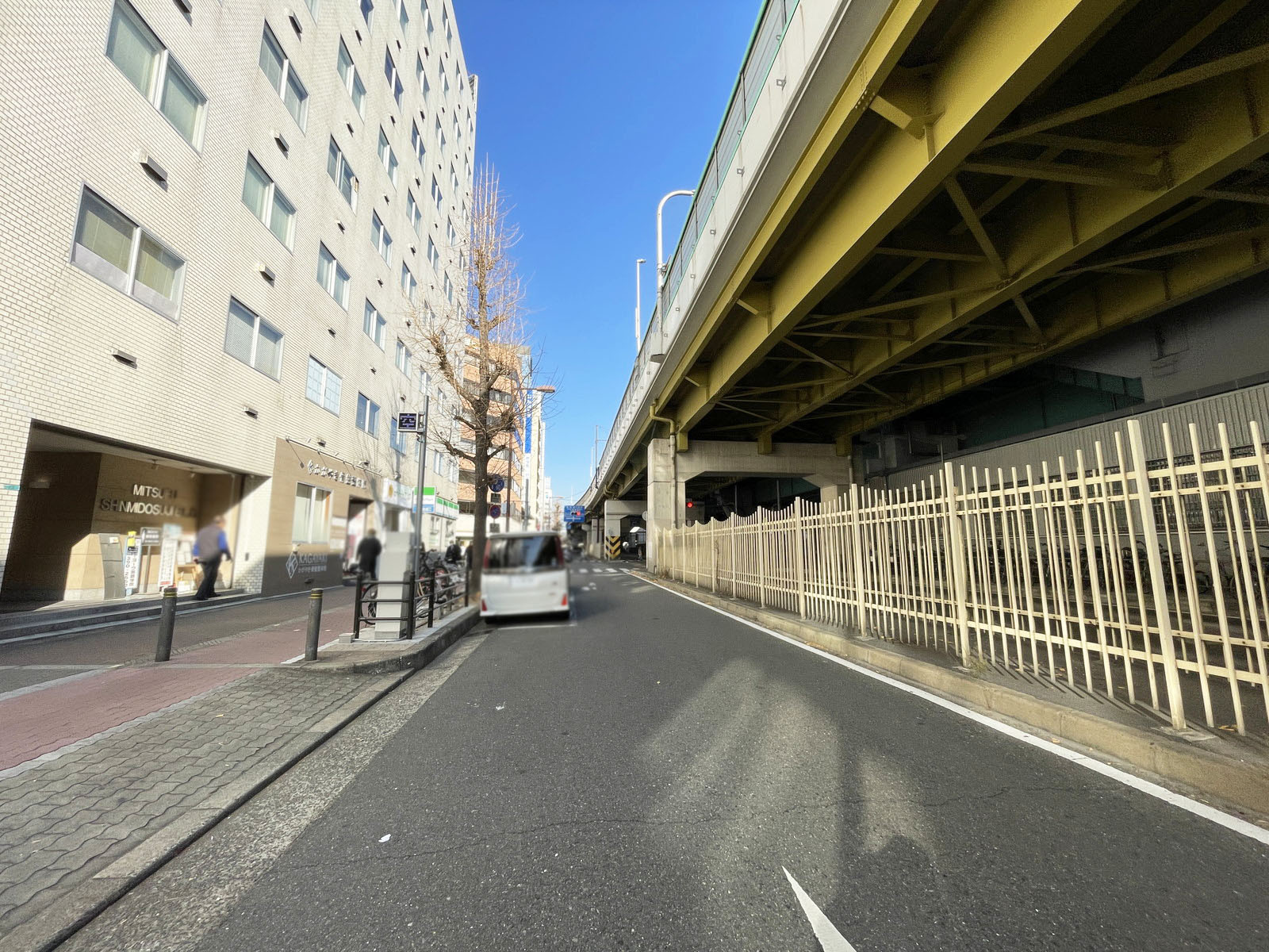 天神第一ビル前面の通り