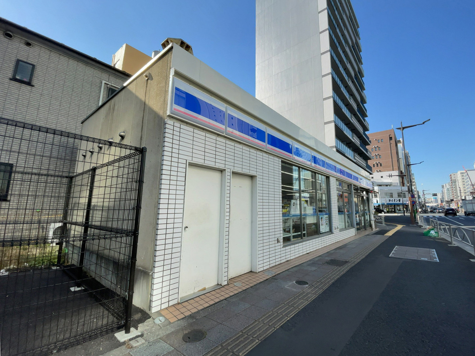 近くのローソン 墨田緑一丁目店