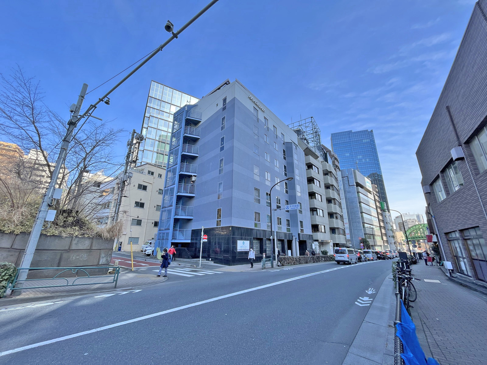 スクエア秋葉原前面の外堀通り
