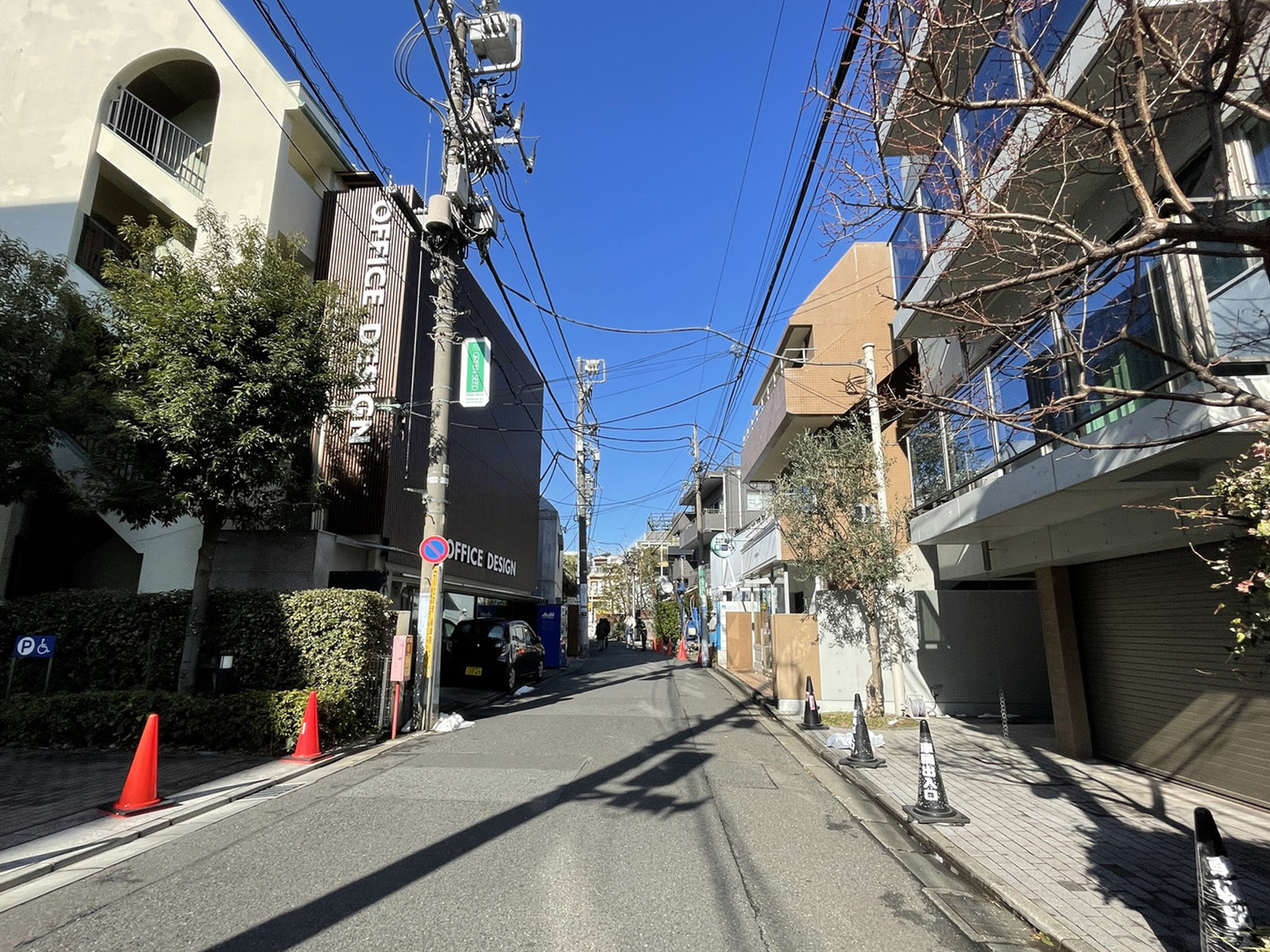 OD表参道ビル前面の通り