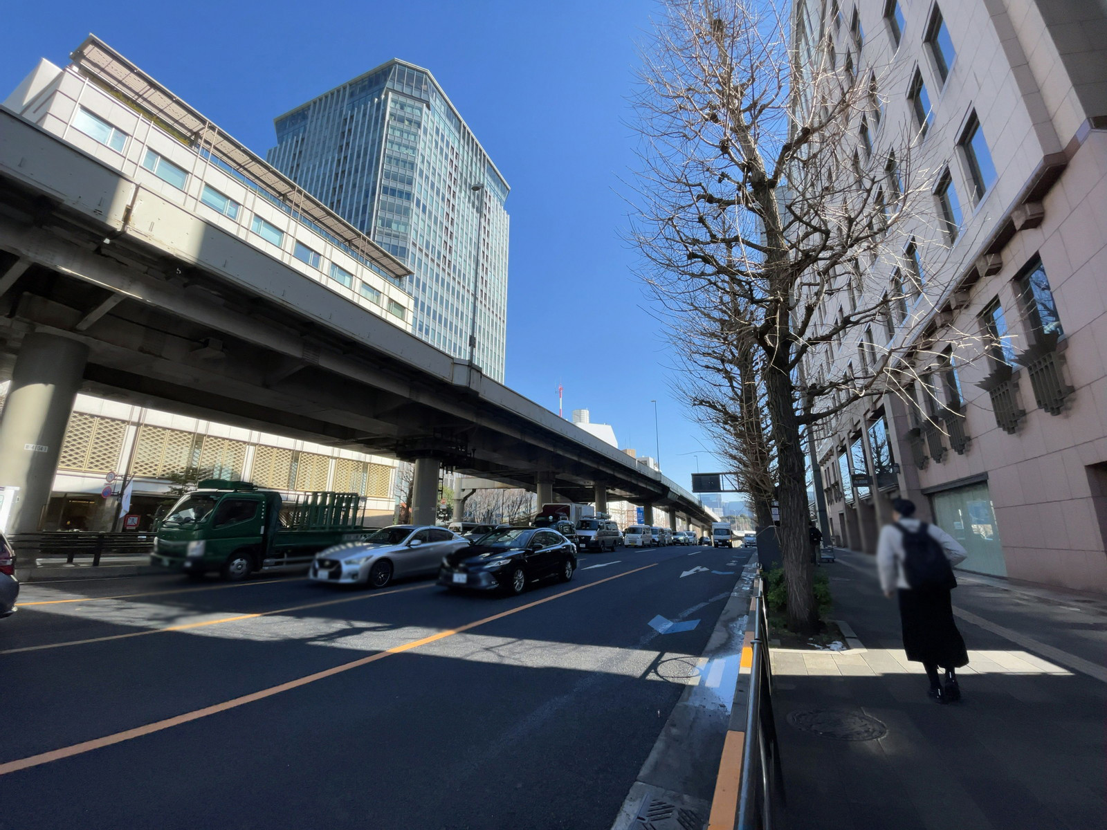 合人社東京永田町ビル前面の通り