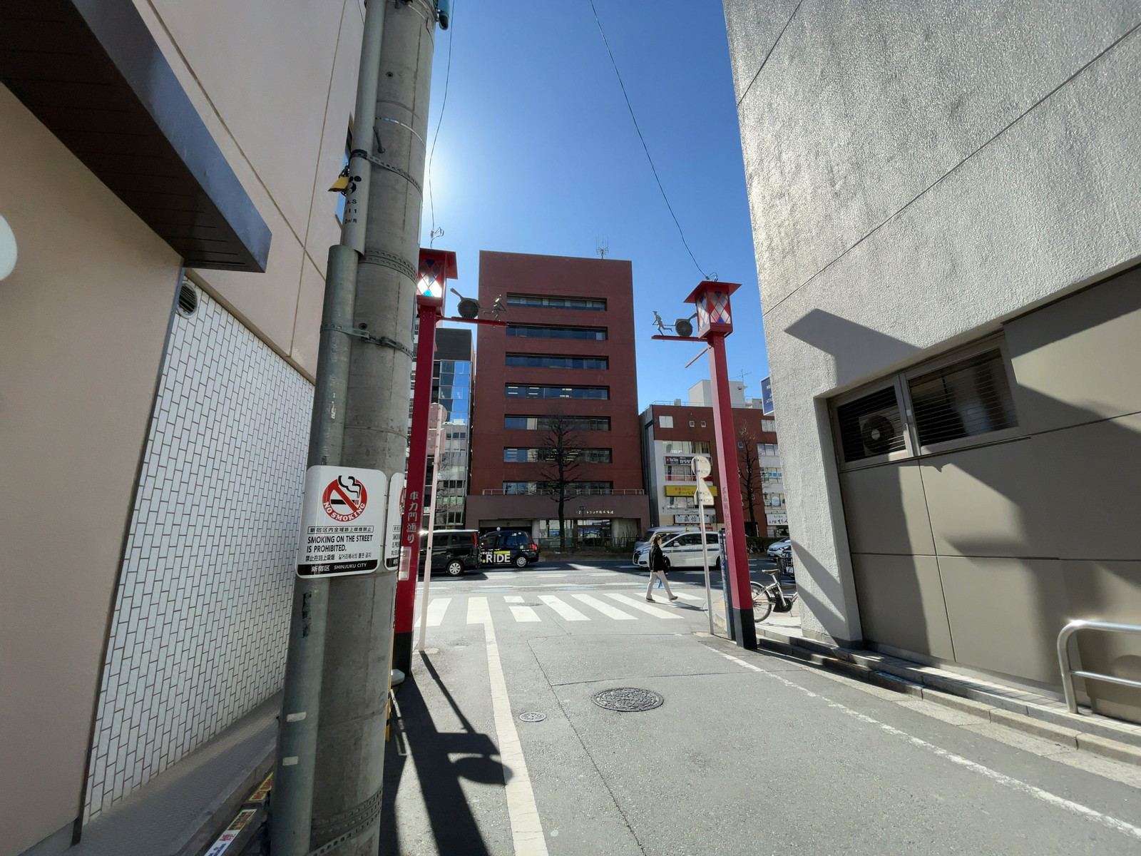 第3富澤ビル前面の通り