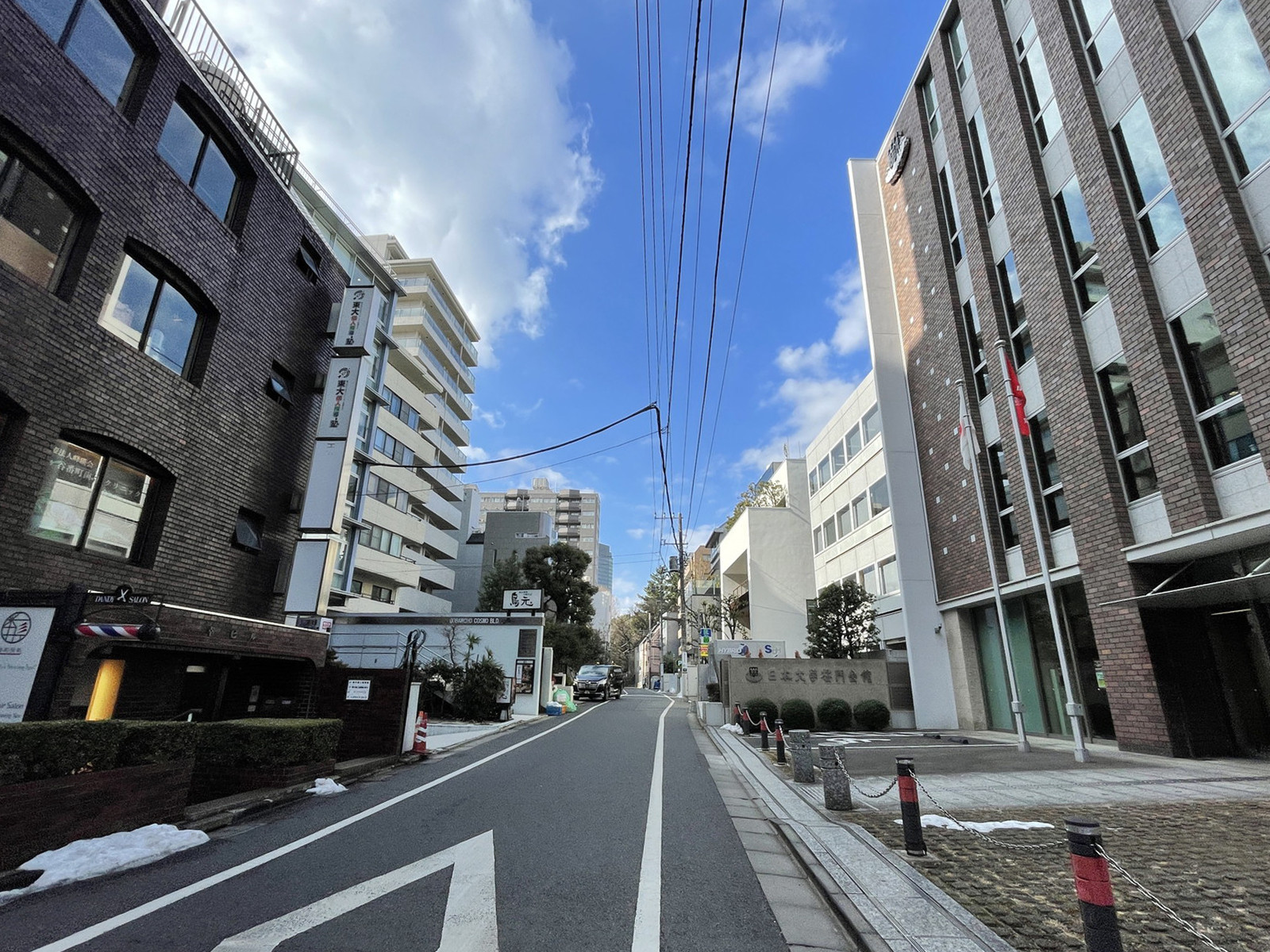 五番町片岡ビル前面の通り