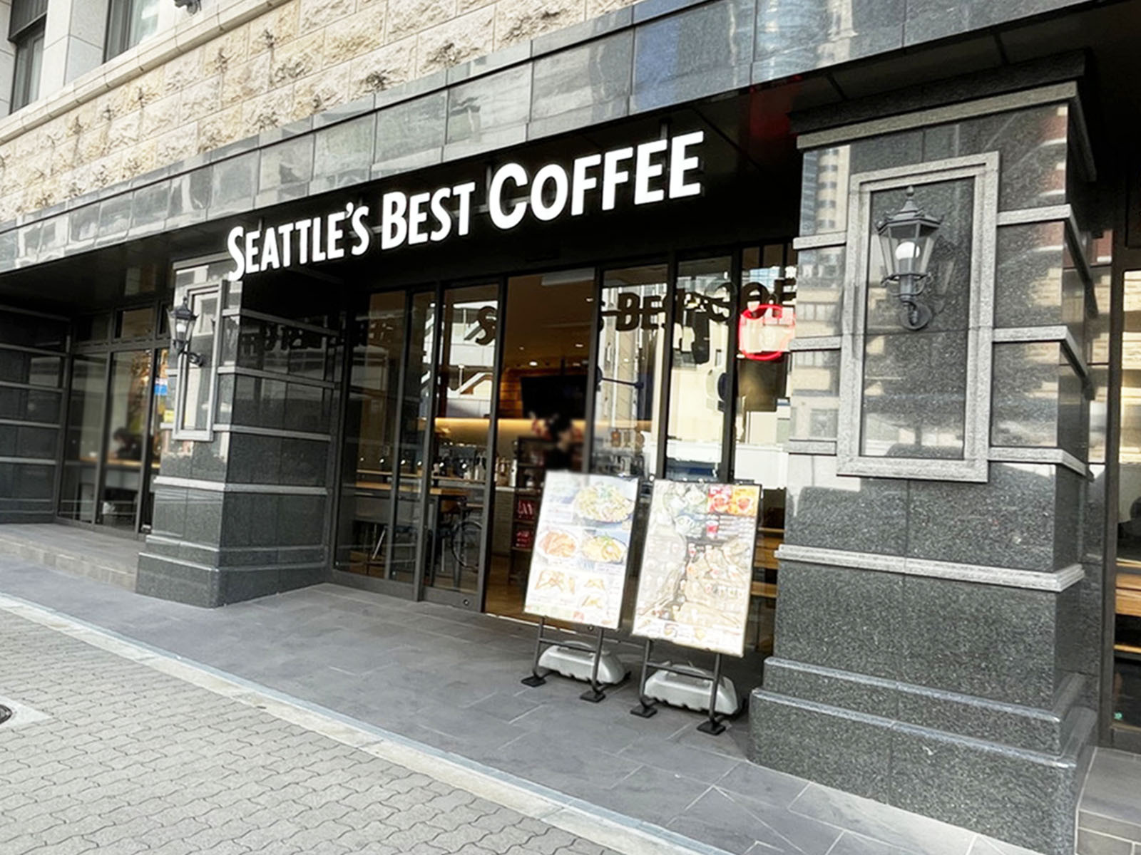 徒歩1分のシアトルズベストコーヒー 肥後橋ウェリナホテル店