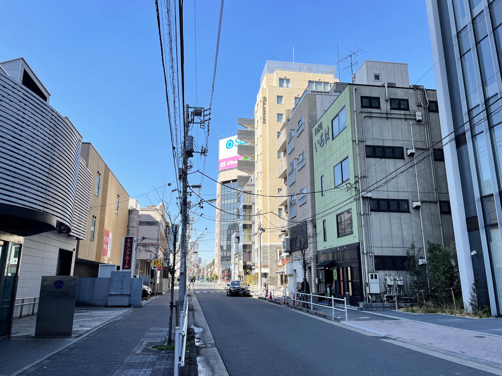 Bizflex浜松町前面の通り