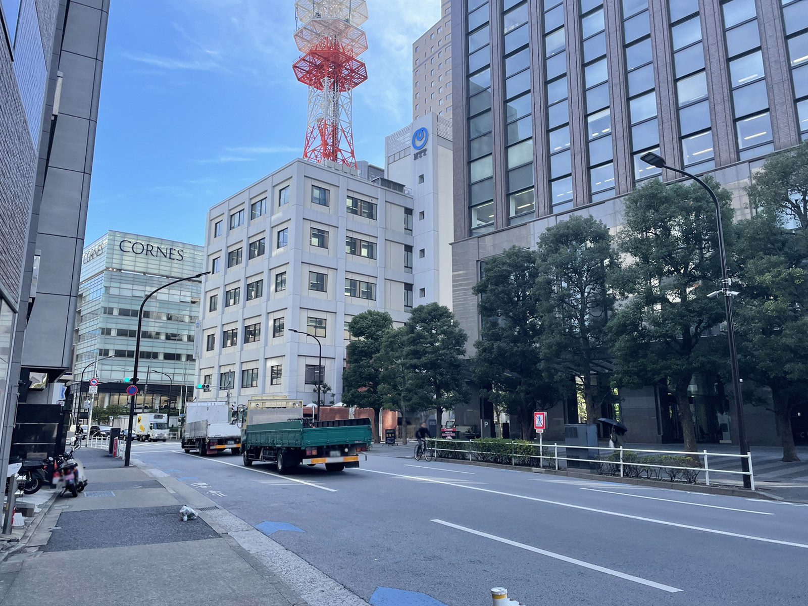 芝MONTビル前面の通り