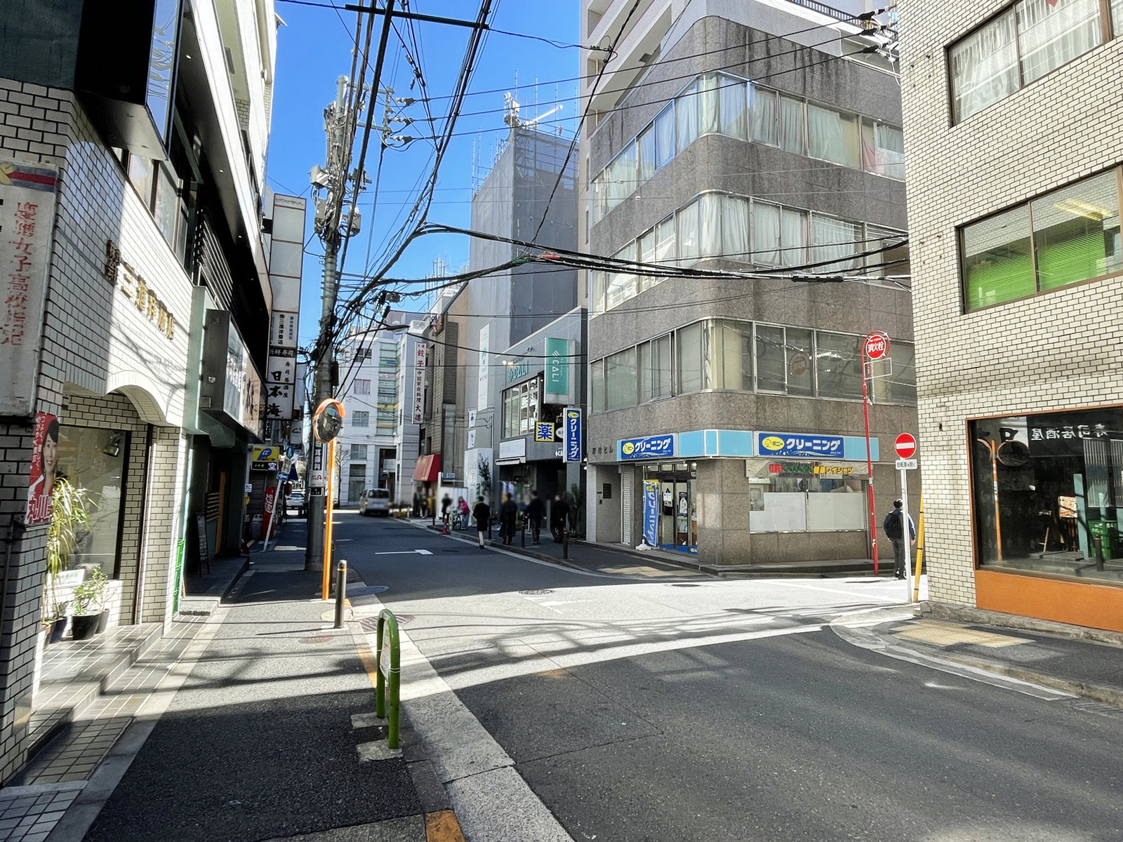 MAビル芝3ANNEX前面の通り