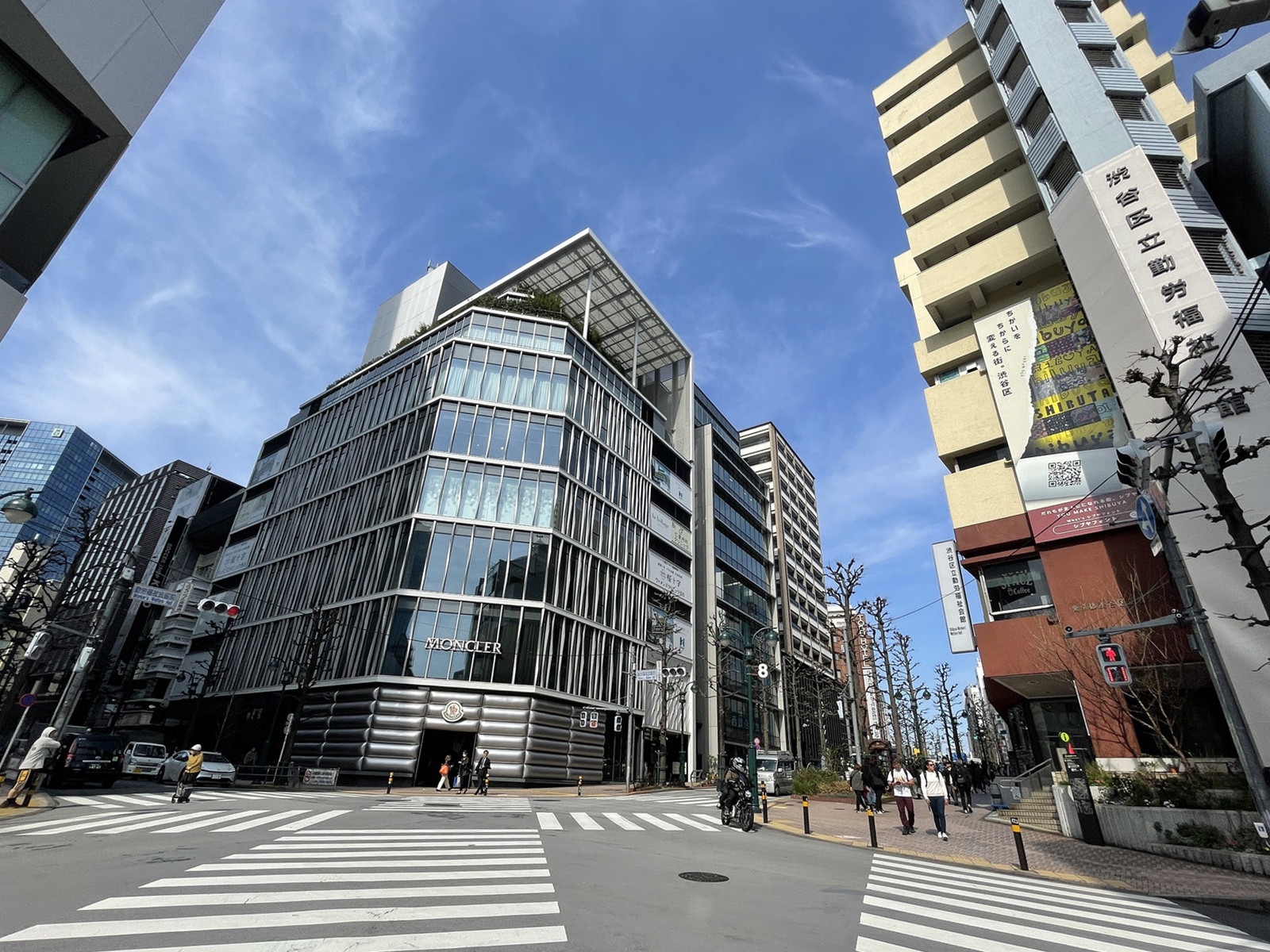Spark SHIBUYA前面の通り
