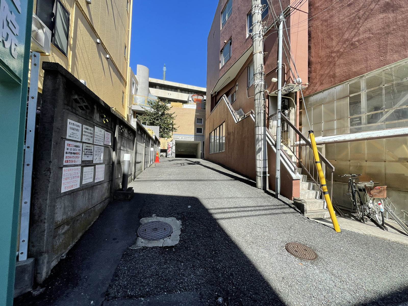 グランメール上原前面の通り