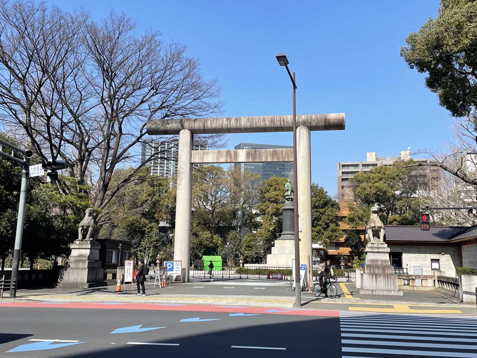 付近の靖国神社