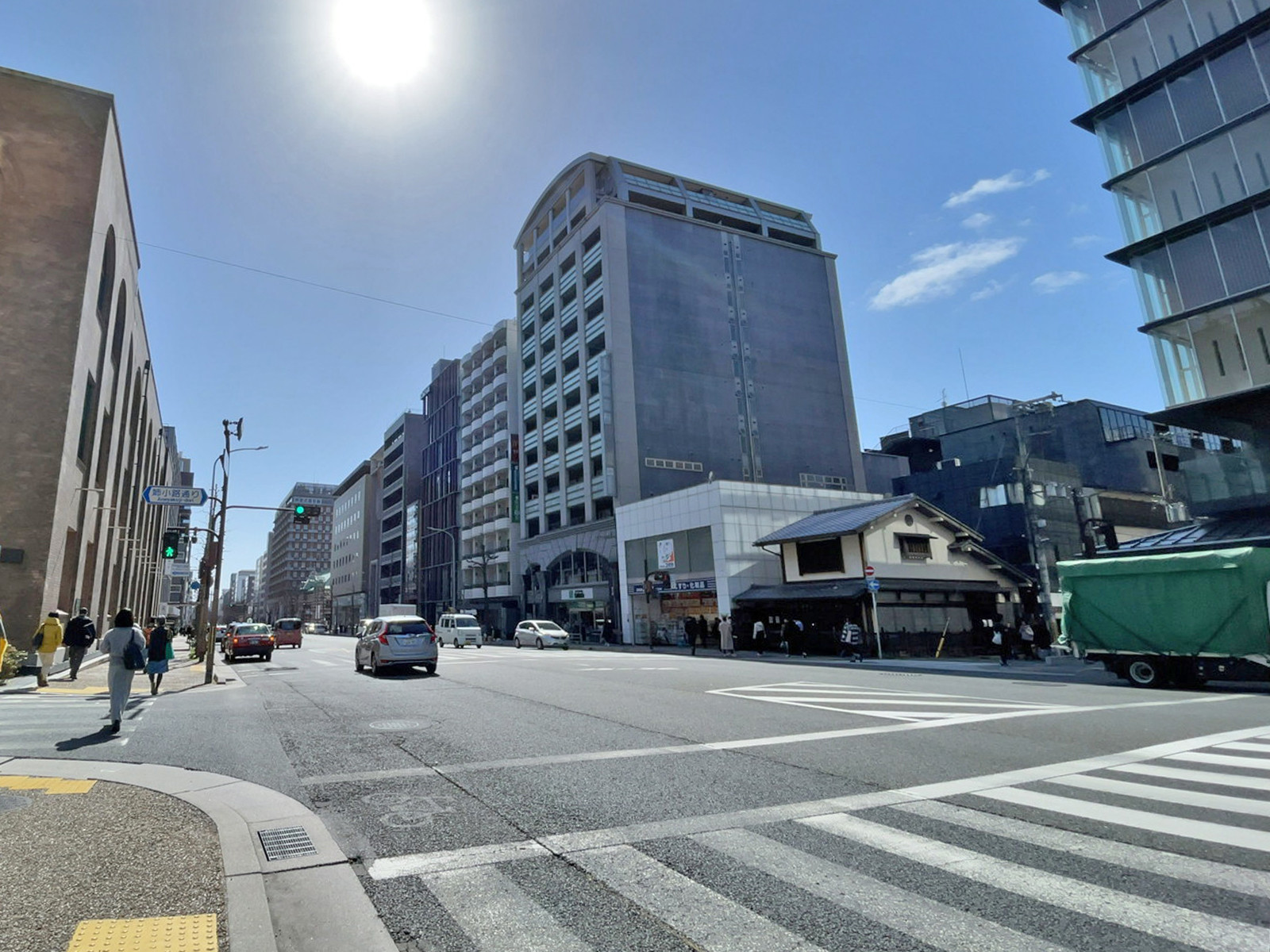 井門烏丸姉小路ビル前面通り