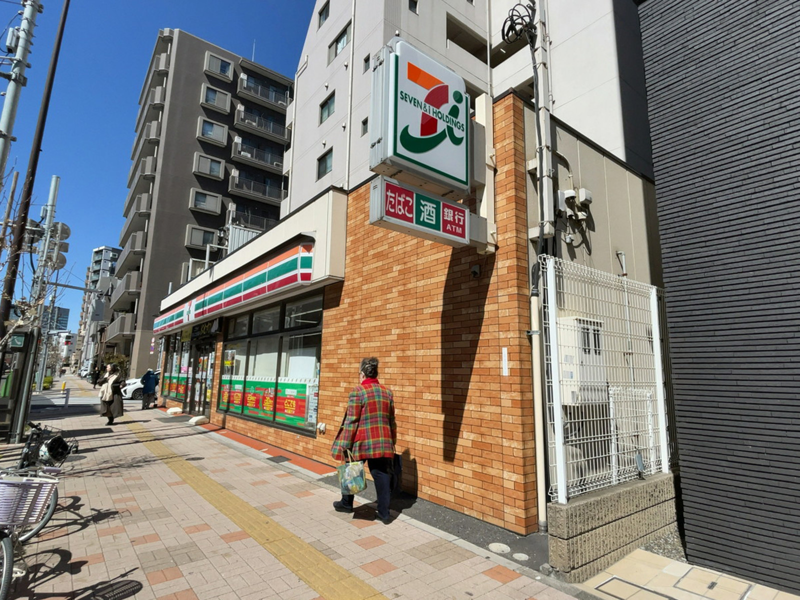徒歩3分のセブンイレブン 江東新大橋3丁目店