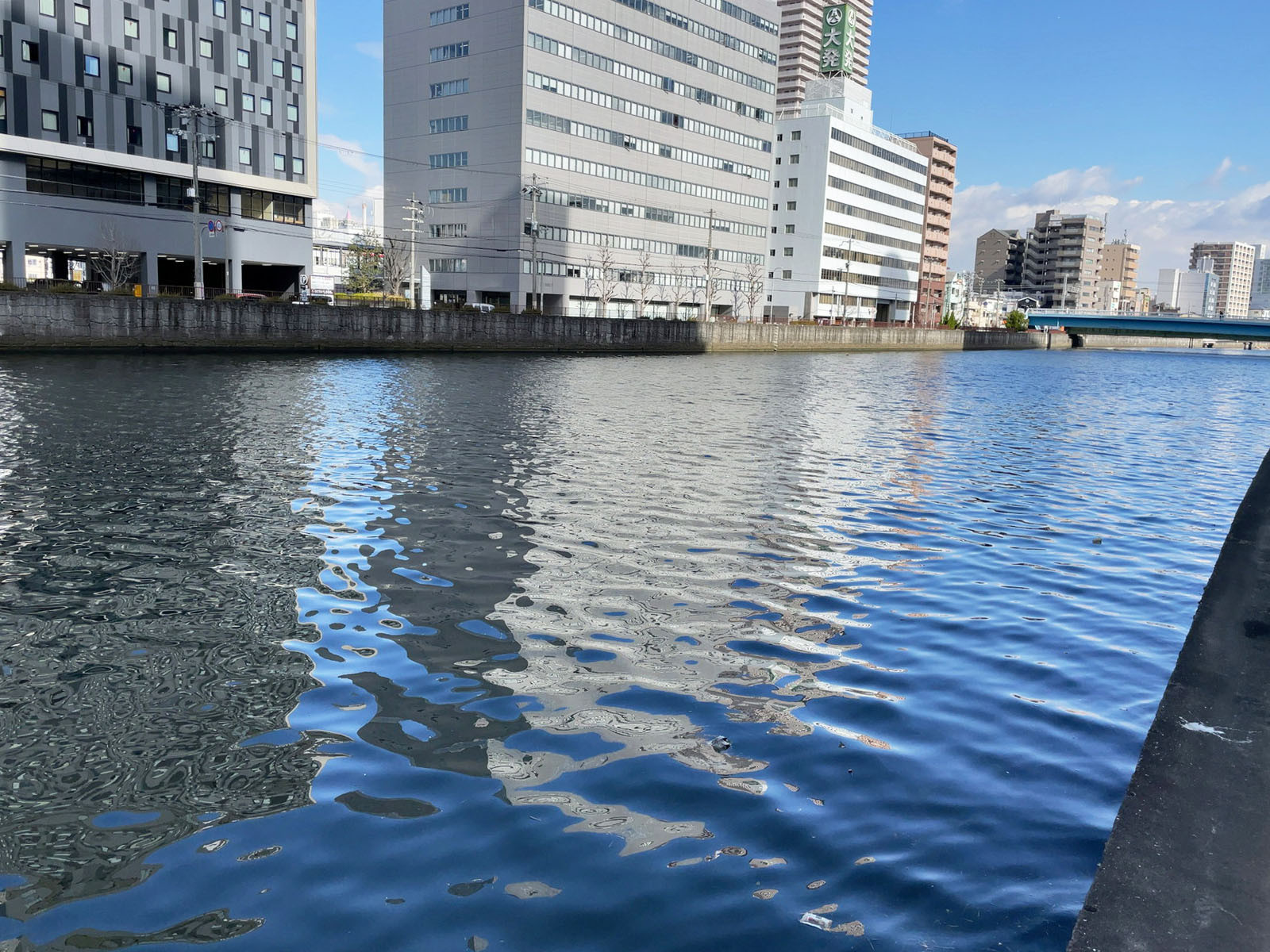 付近の寝屋川