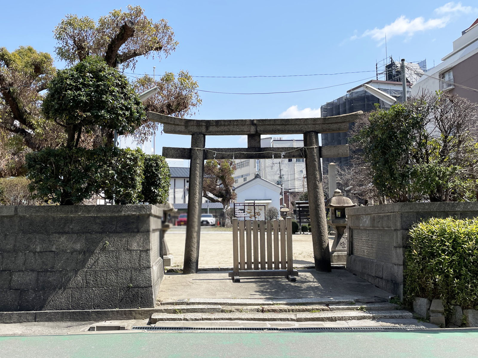 近くの富島天満宮