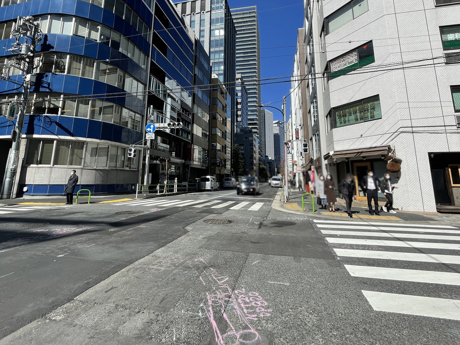 VORT虎ノ門east前面の通り