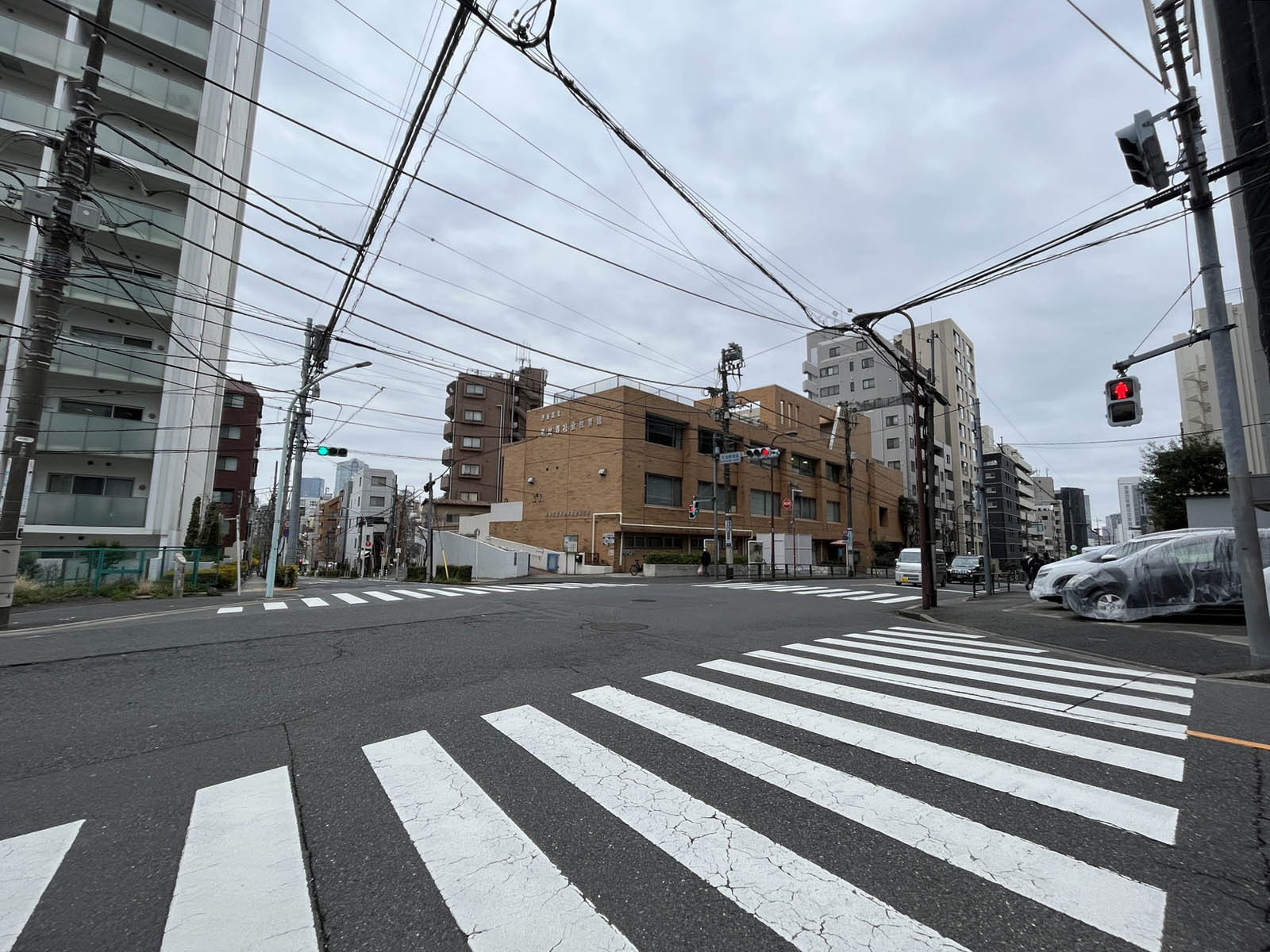 逸見邸付近の恵比寿通り