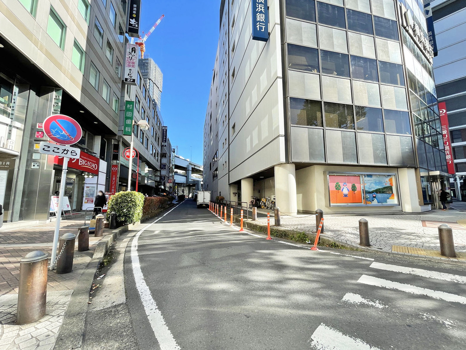 相鉄北幸第1ビル前面の通り