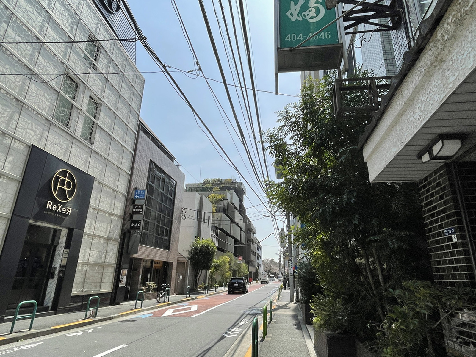 AOYAMA FUSIONビル前面の通り