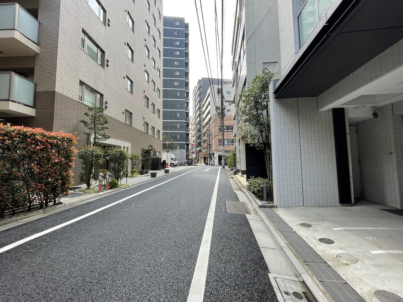 第2かねいちビル前面の通り