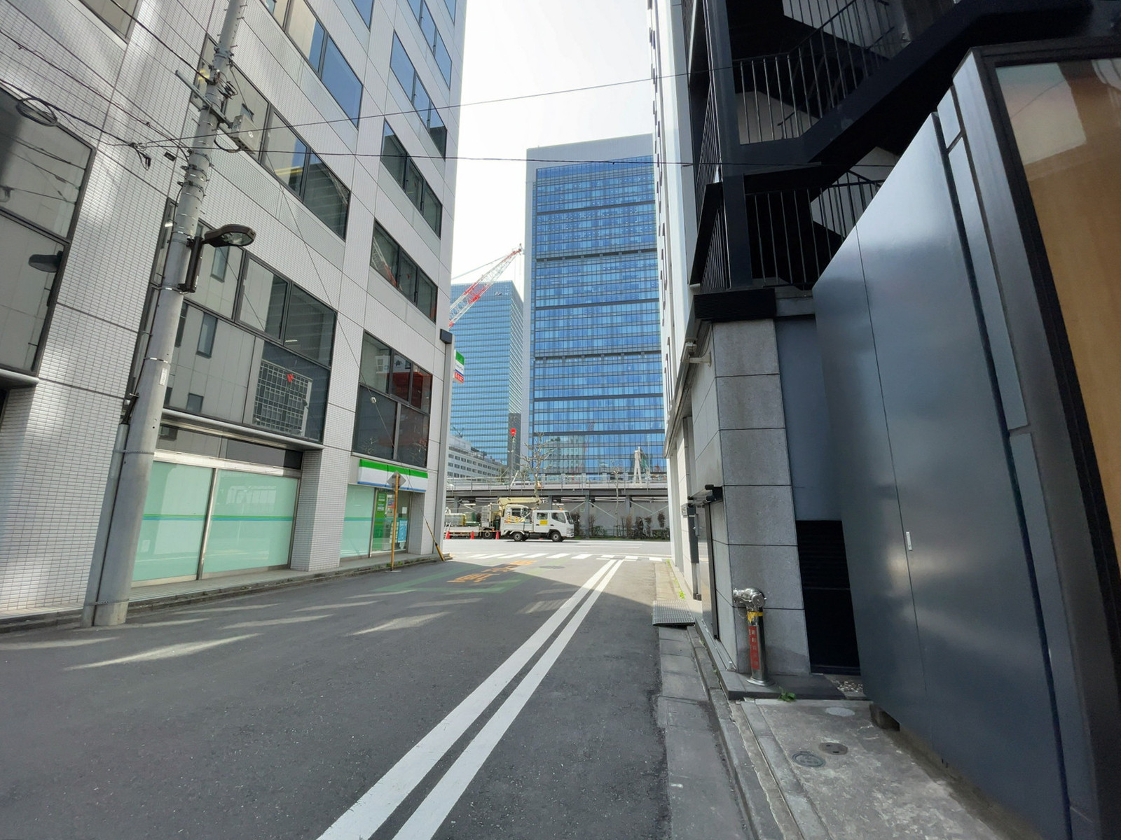 アルテ大手町前面の通り