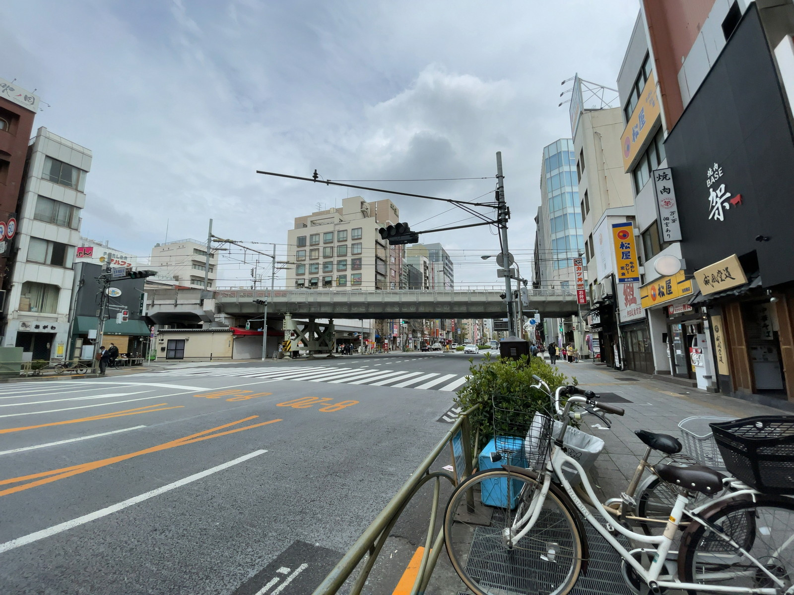 近くの江戸通り