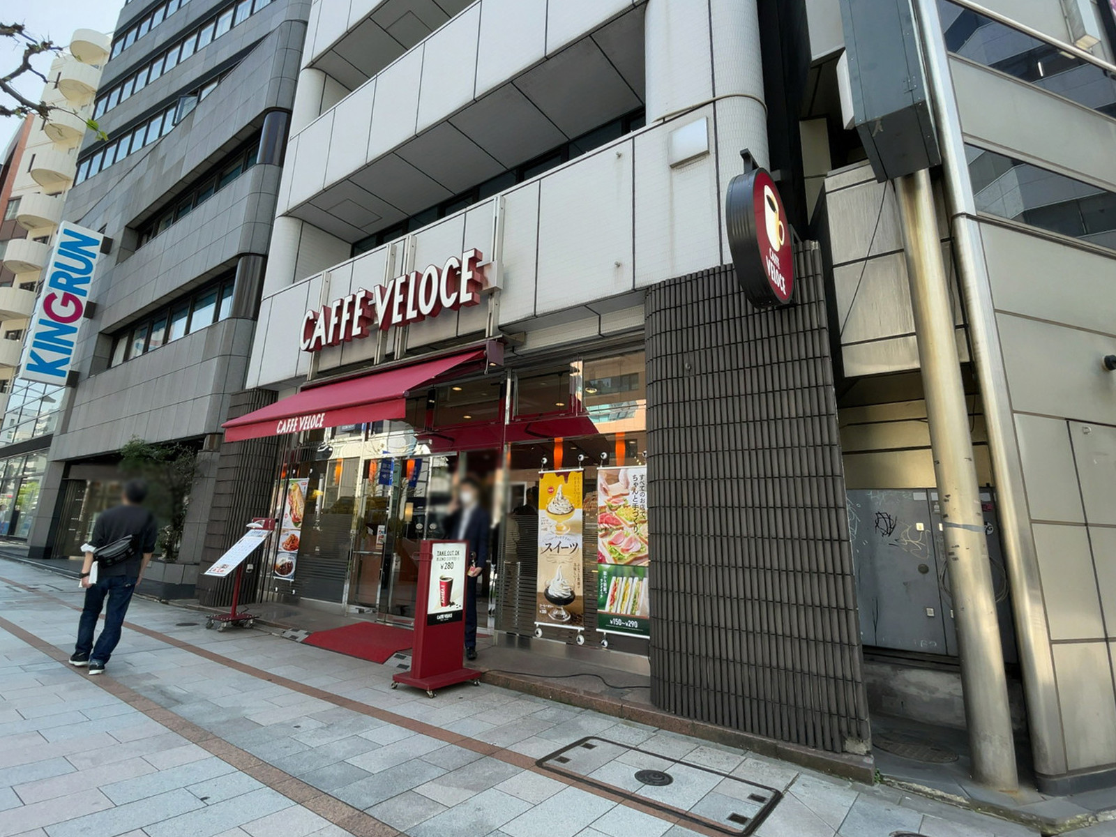 徒歩2分のカフェ・ベローチェ 淡路町駅前店