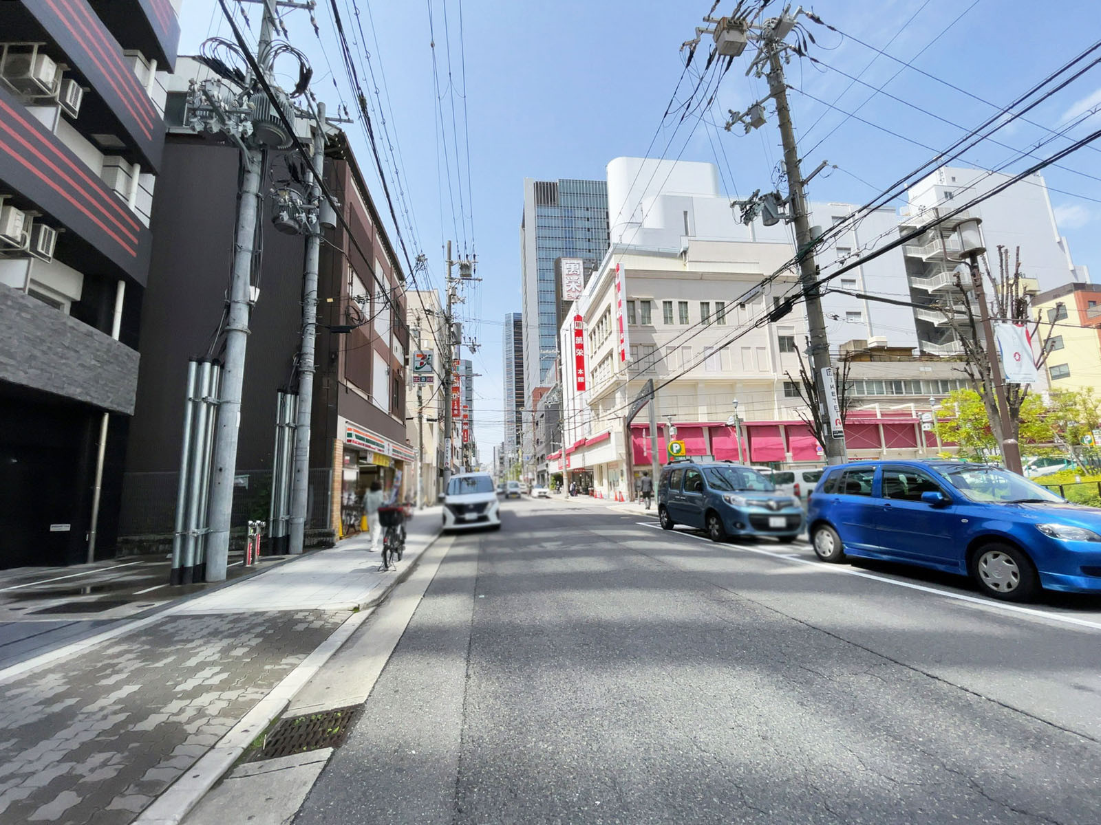 第一住建南久宝寺町ビル前面の通り
