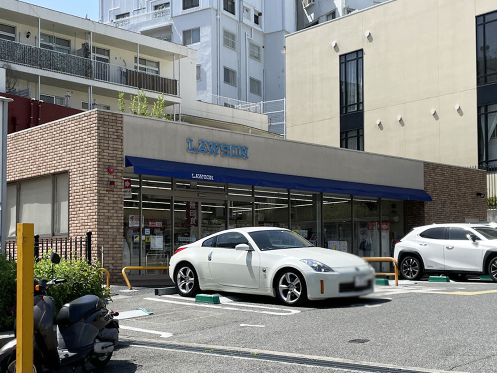 付近のローソン 神戸異人館通店