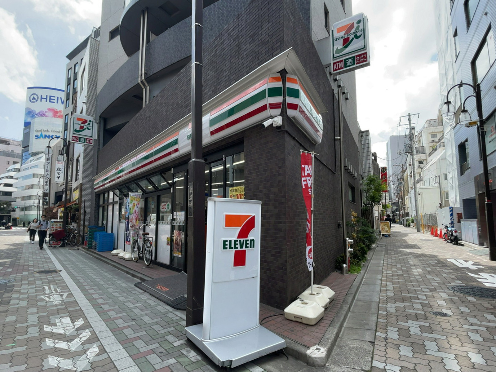 徒歩2分のセブンイレブン 東上野2丁目車坂通り店