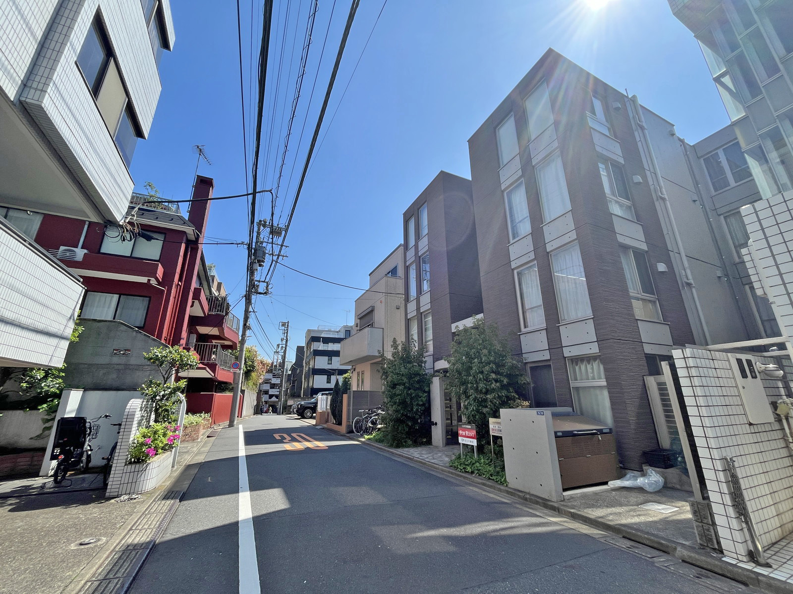 RIS原宿前面通り