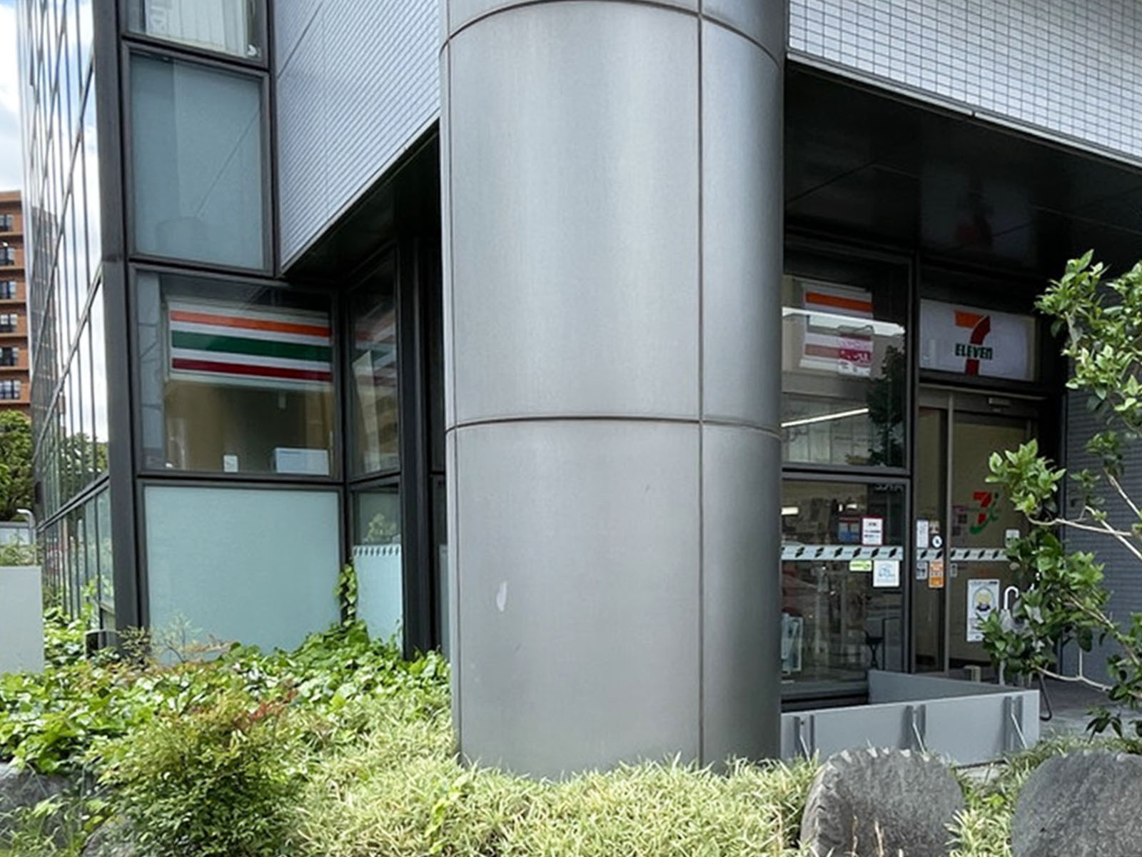 付近のセブンイレブン SORA新大阪21店