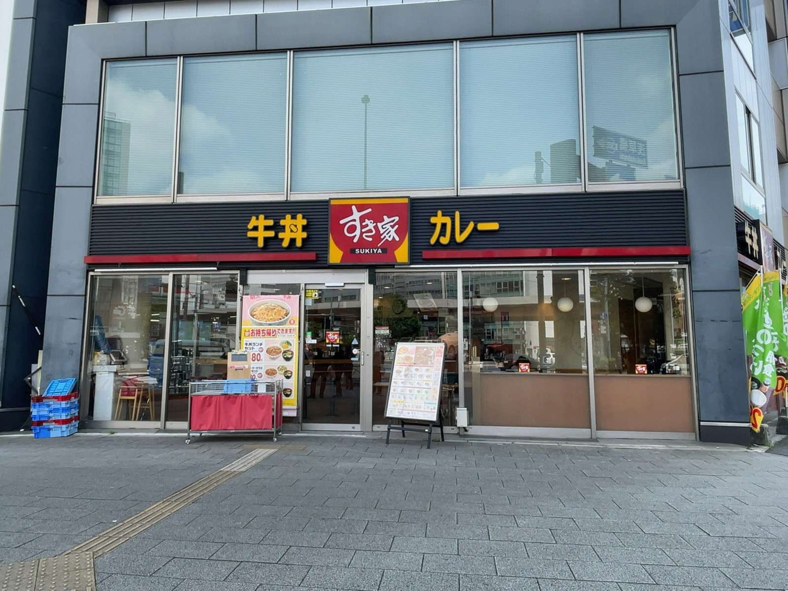 徒歩2分のすき家 秋葉原駅岩本町店