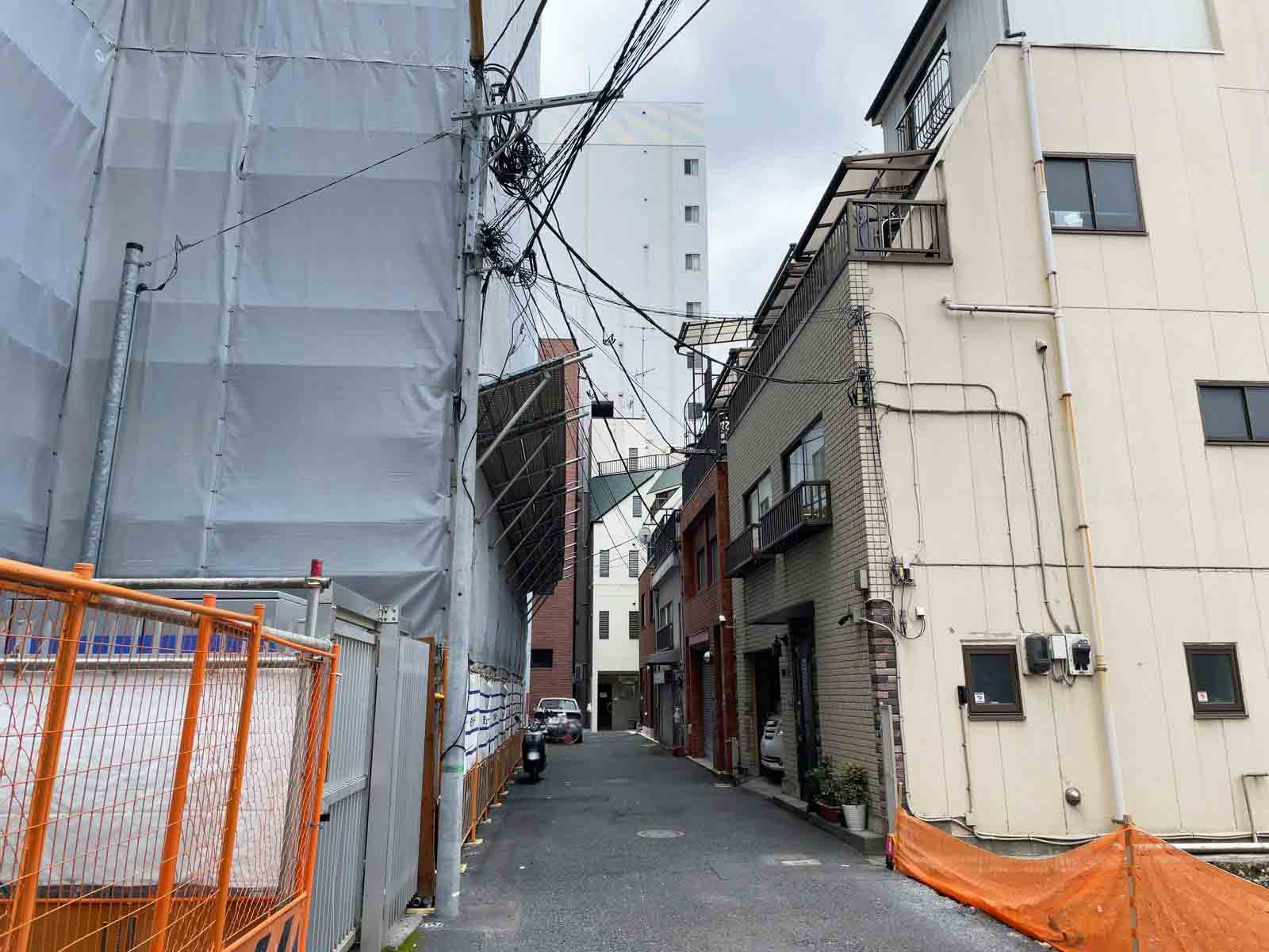 浅草橋内田ビル前面の通り