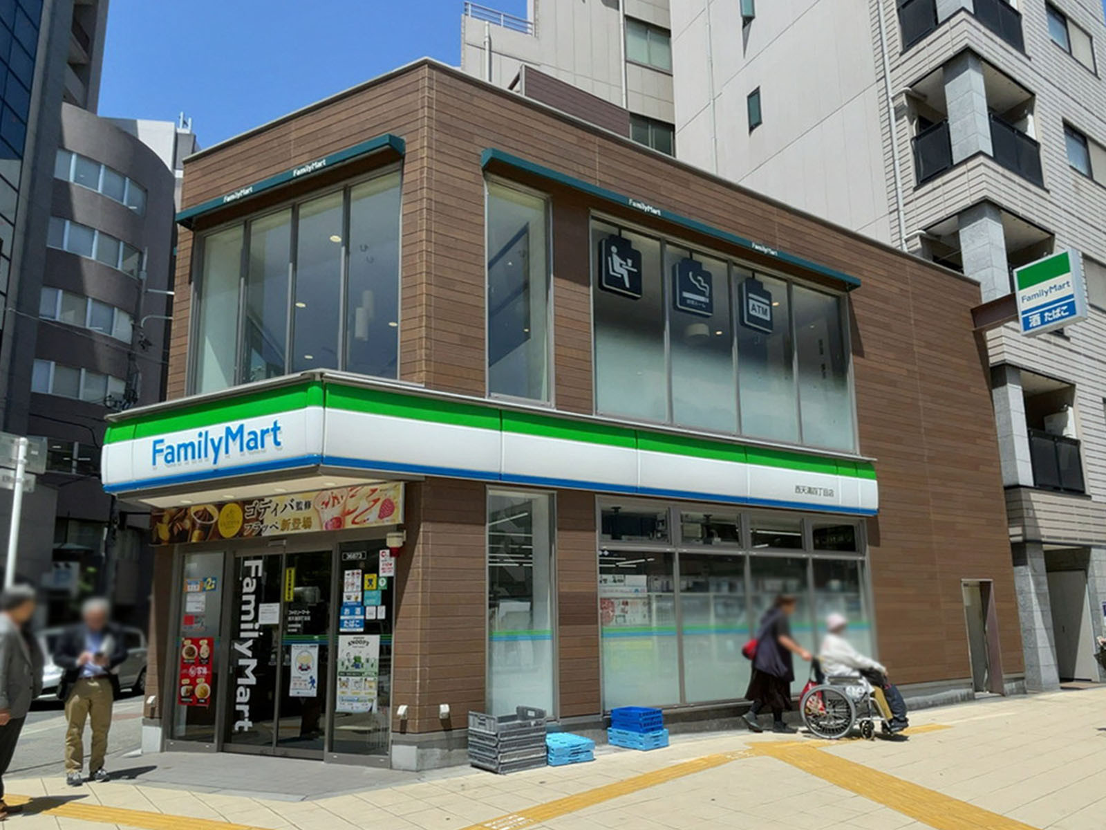 付近のファミリーマート 西天満四丁目店