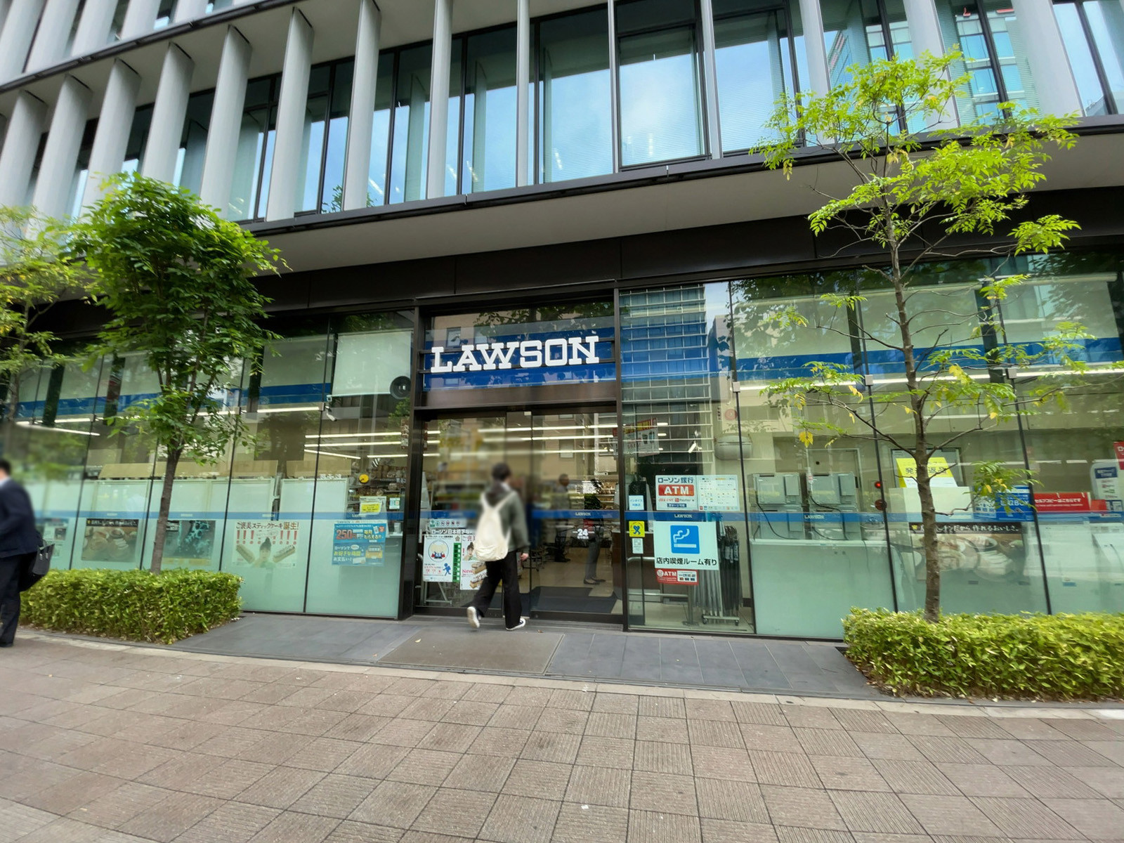 至近のローソン 日本橋茅場町店