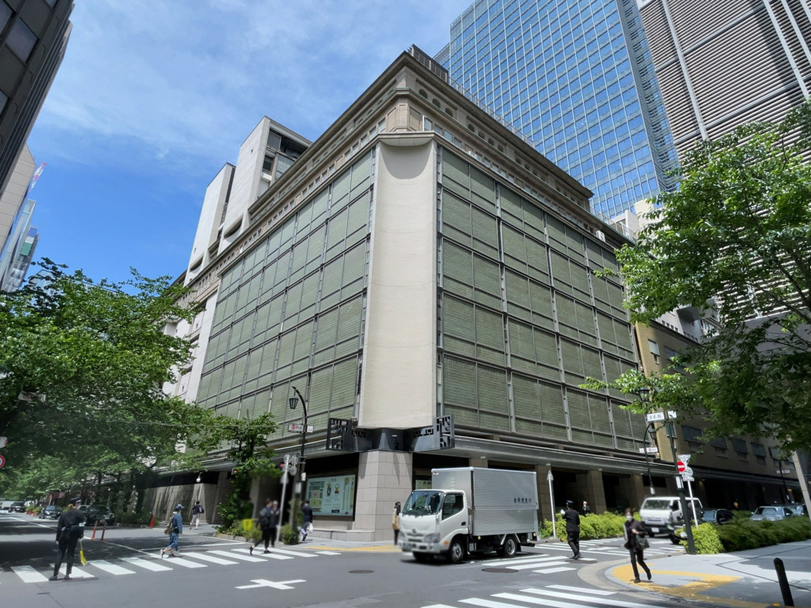 近くの日本橋高島屋S.C