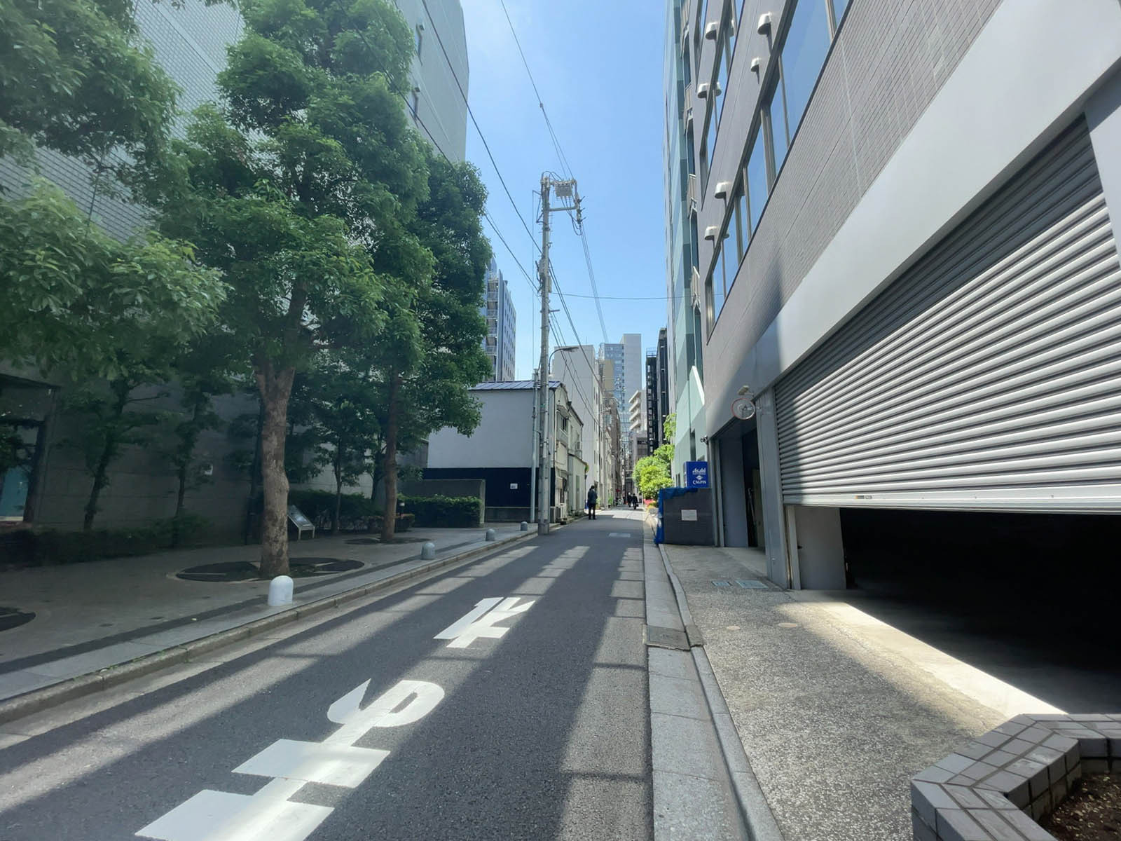 千代田ビル前面の通り