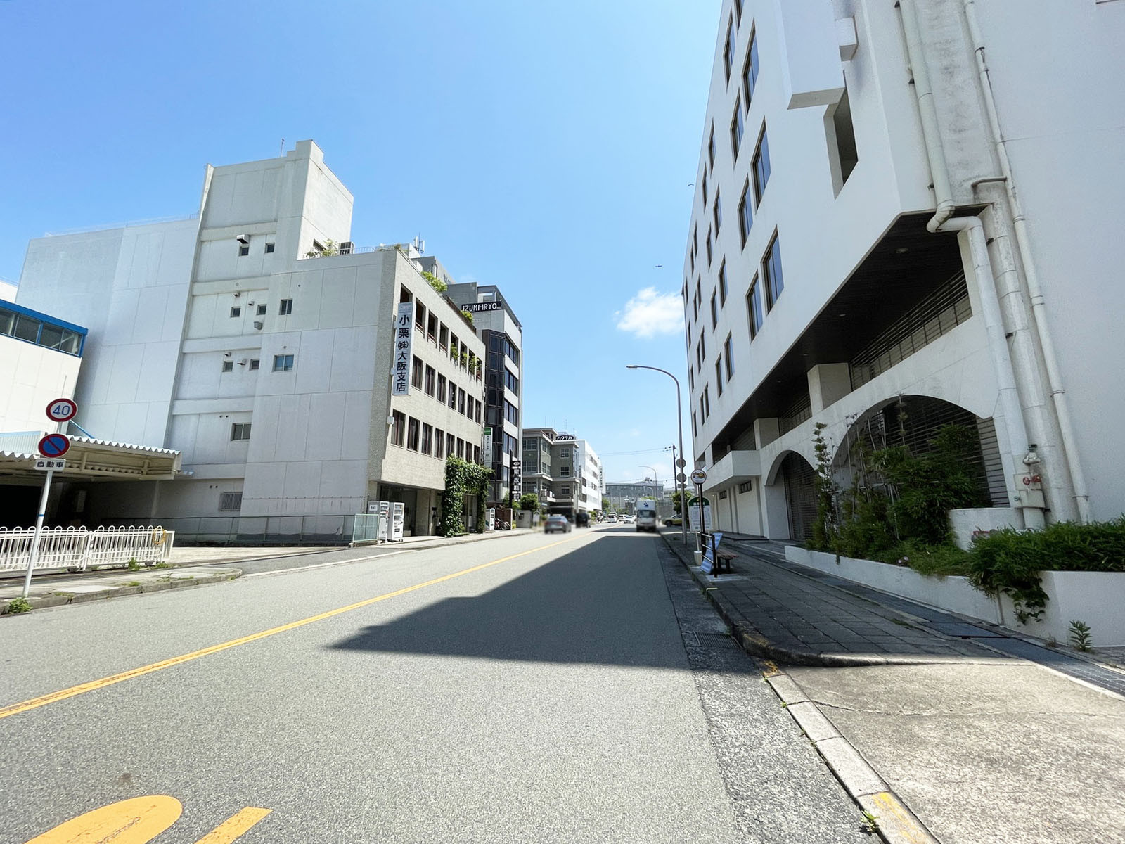 大磯第1ビル前面の通り