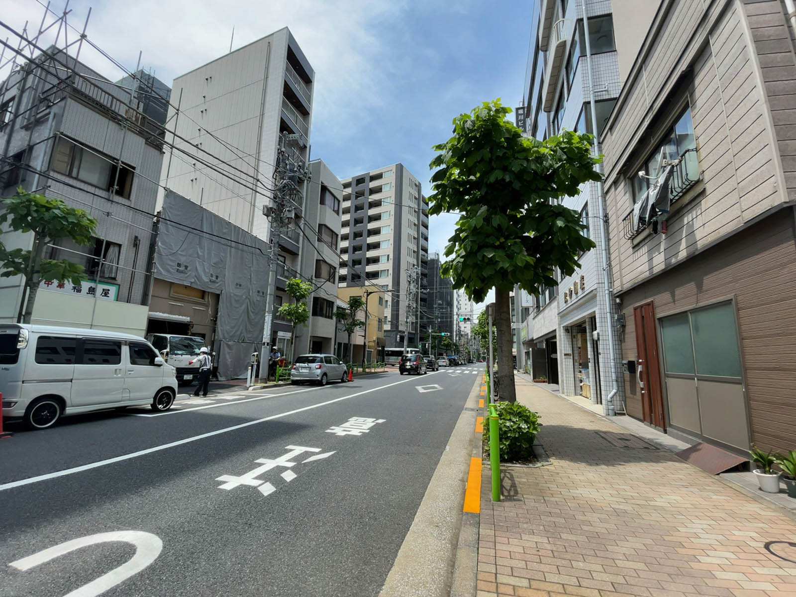 カワジリビル八丁堀前面の通り