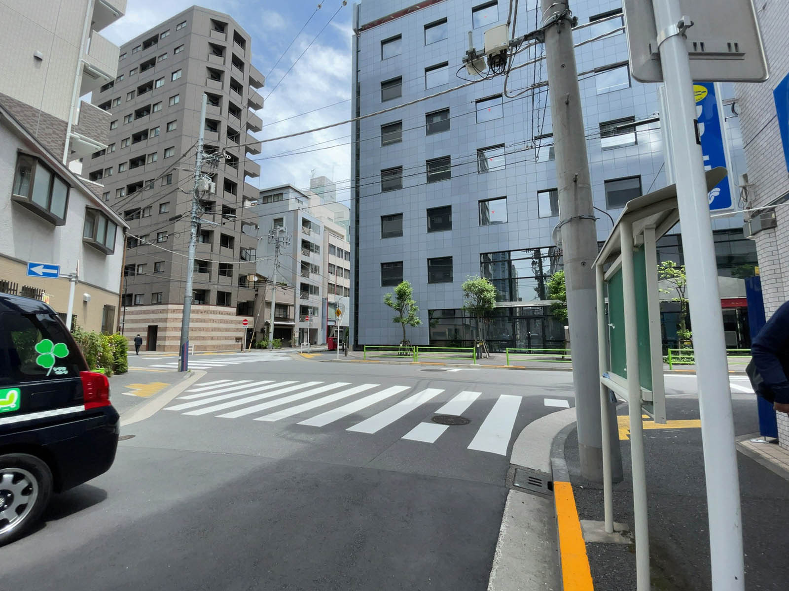 S.Rビル前面の通り