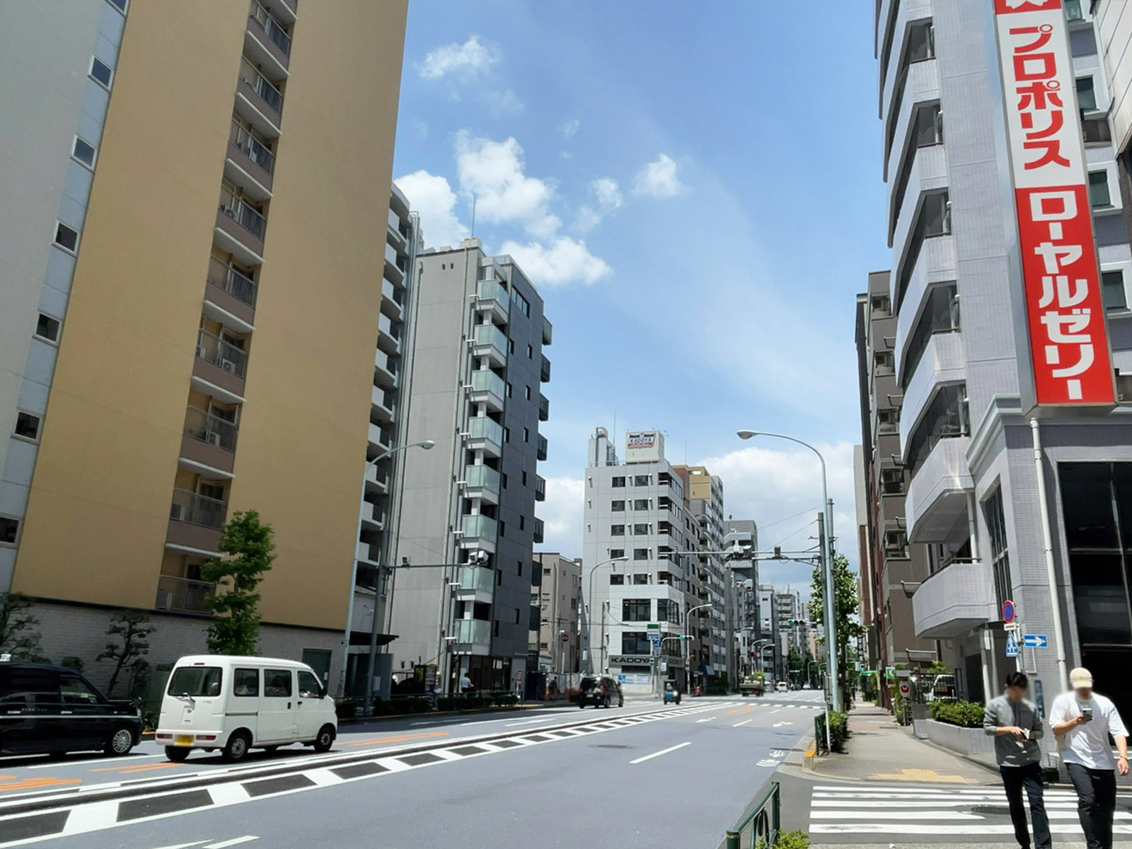 アメニティー舟橋前面の言問通り
