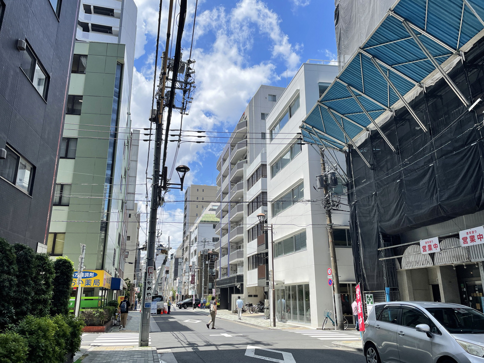 TJビル前面の通り