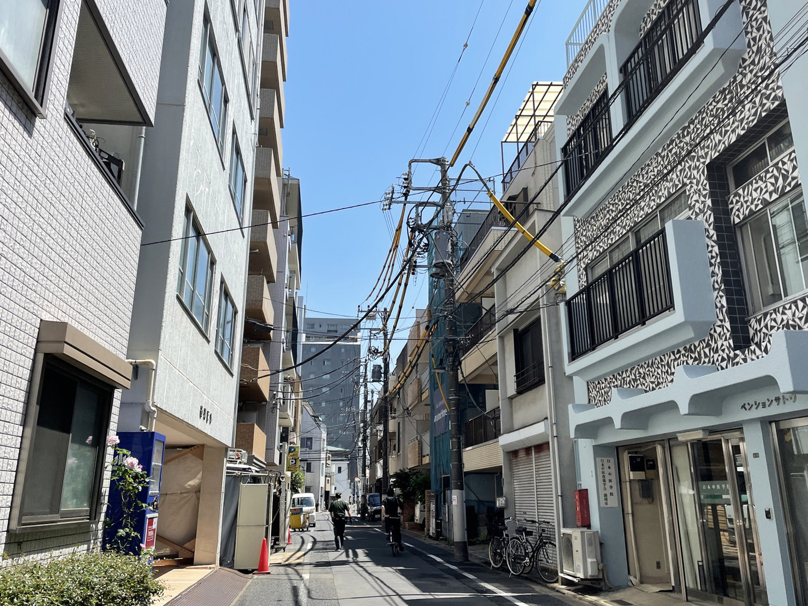 周辺は閑静なエリア