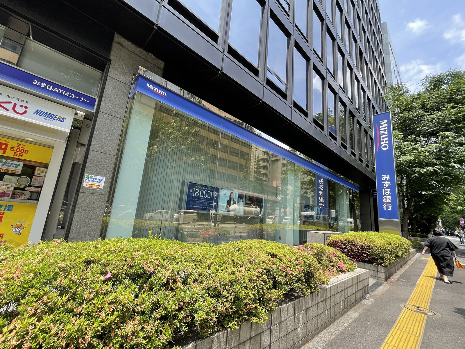 付近のみずほ銀行 神谷町支店